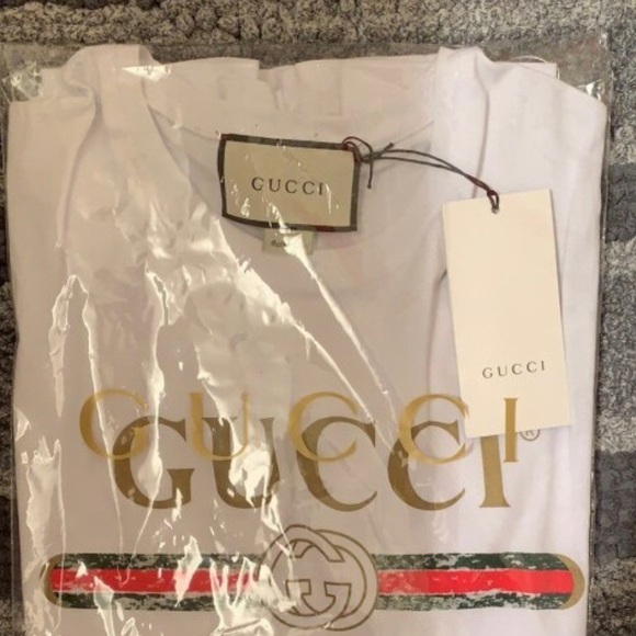 Gucci Other - Gucci White Classic Logo T-Shirt Gucci Other - Gucci White Classic Logo T-Shirt
